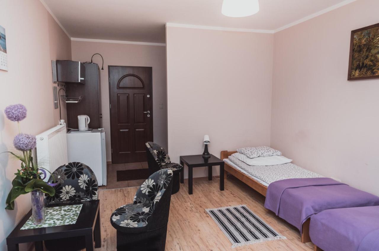 Agroturystyka Pod Modrzewiami Nowy Tomyśl Exteriér fotografie
