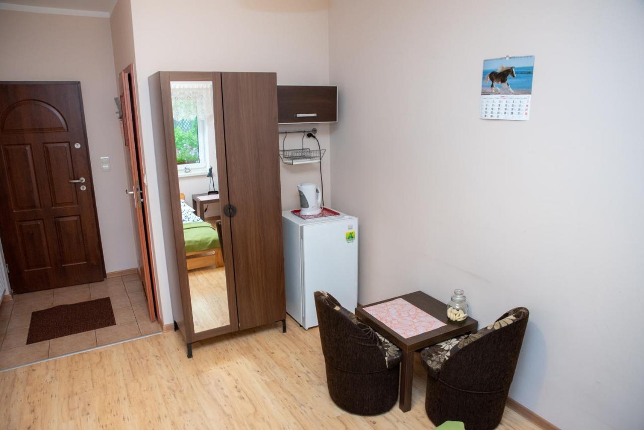 Agroturystyka Pod Modrzewiami Nowy Tomyśl Exteriér fotografie
