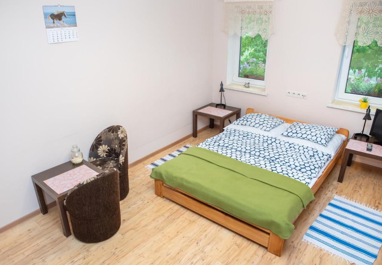 Agroturystyka Pod Modrzewiami Nowy Tomyśl Exteriér fotografie