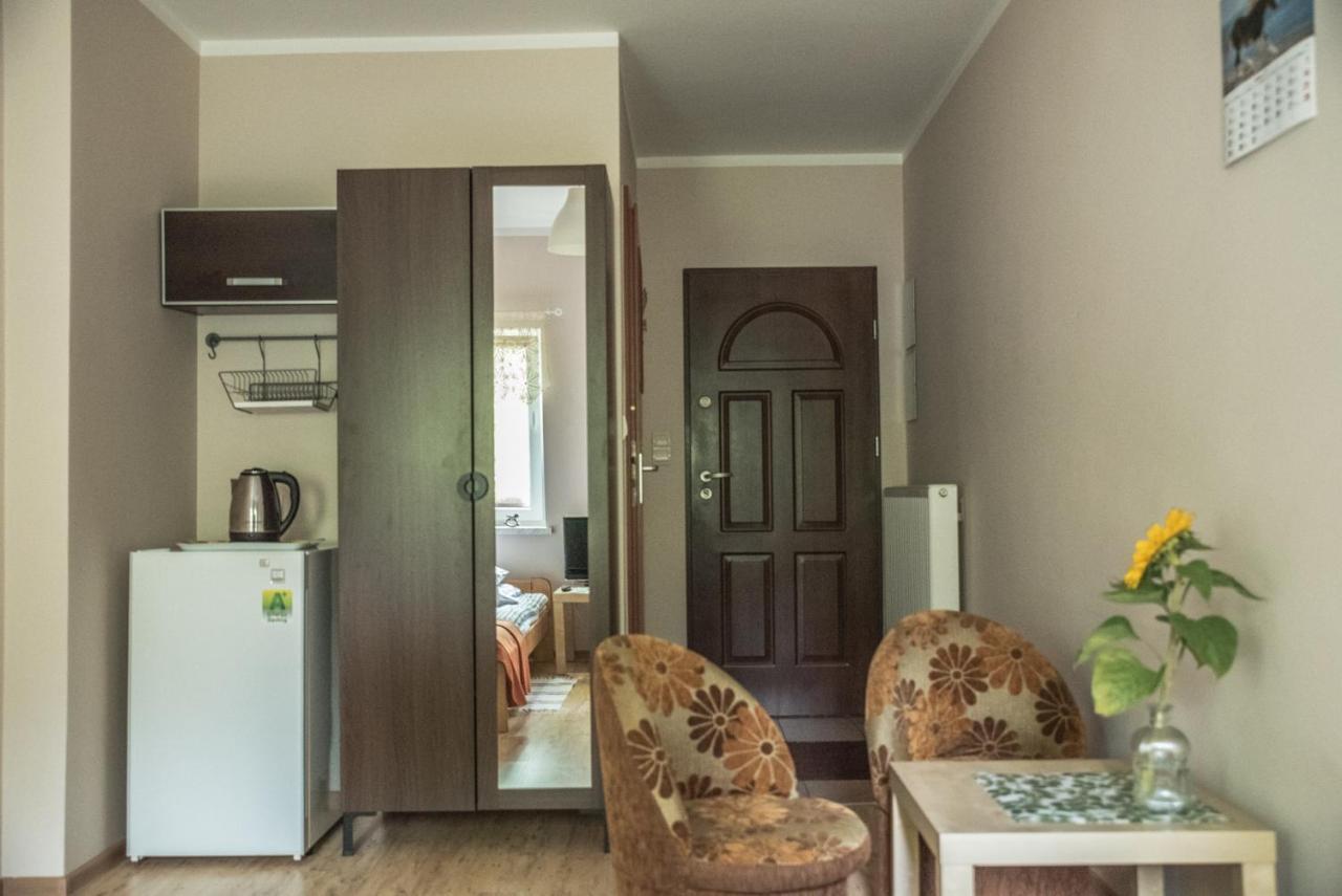 Agroturystyka Pod Modrzewiami Nowy Tomyśl Exteriér fotografie